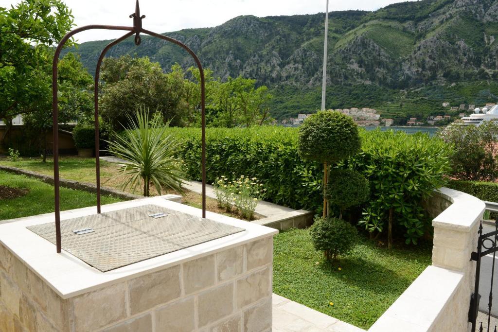 Apartmani Cetkovic Cattaro Camera foto
