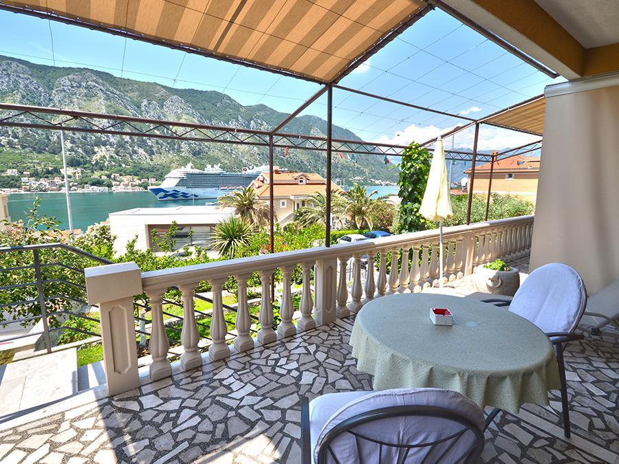 Apartmani Cetkovic Cattaro Esterno foto
