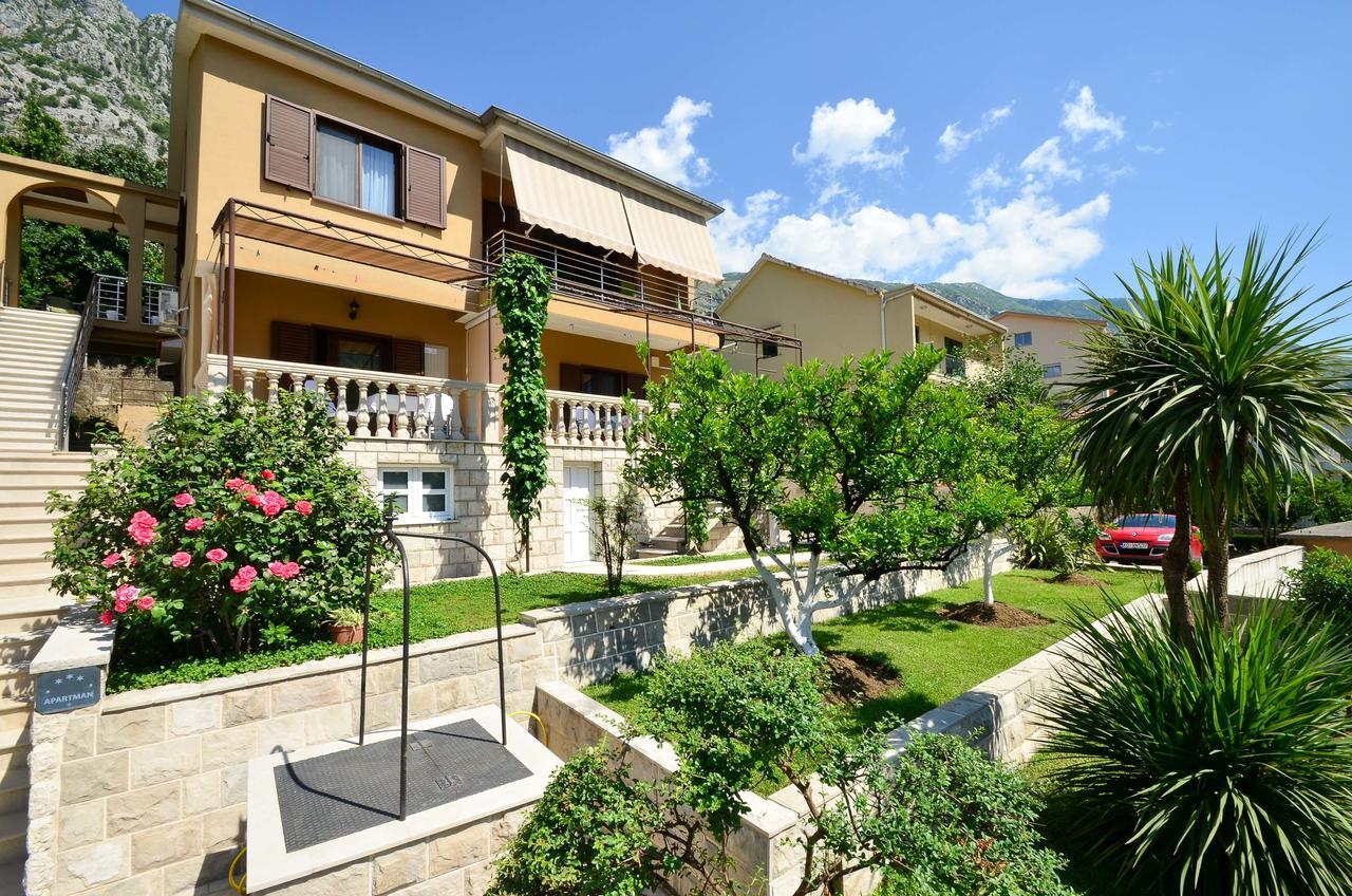 Apartmani Cetkovic Cattaro Esterno foto