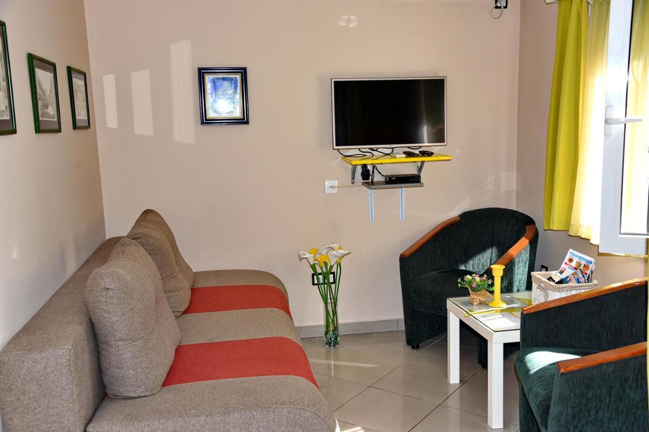 Apartmani Cetkovic Cattaro Esterno foto